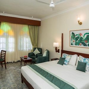 Deluxe Double or Twin Room Garden View